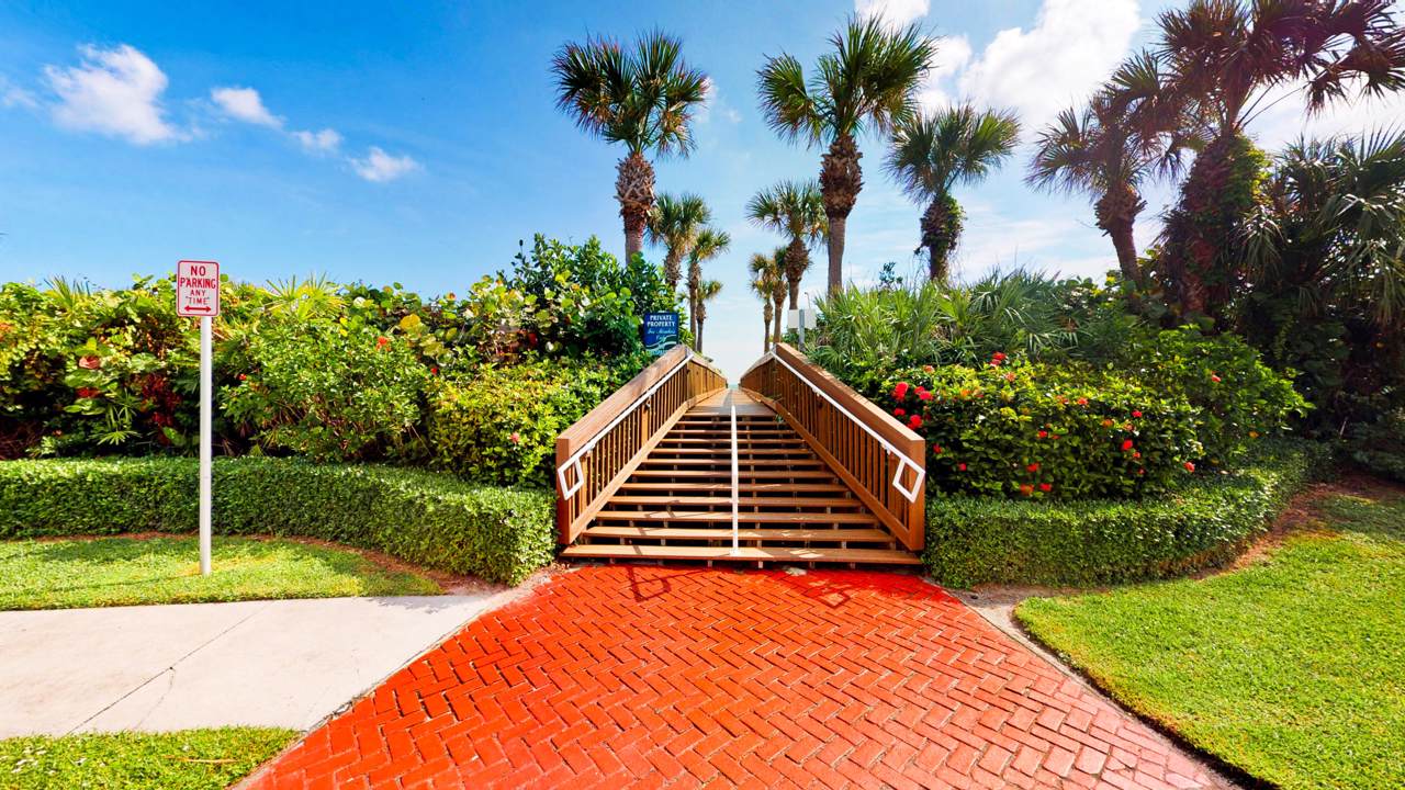 5049 Highway A1a - Photo 1