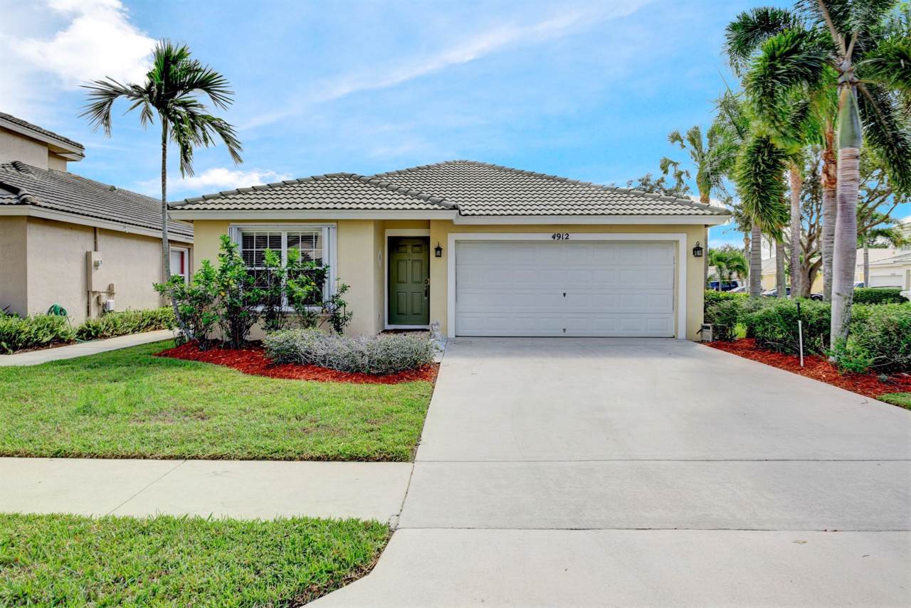 4912 Lombard Pass Dr - Photo 1