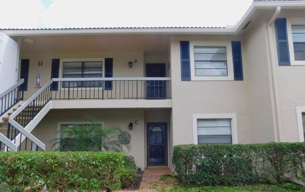 11 Stratford Drive - Photo 1