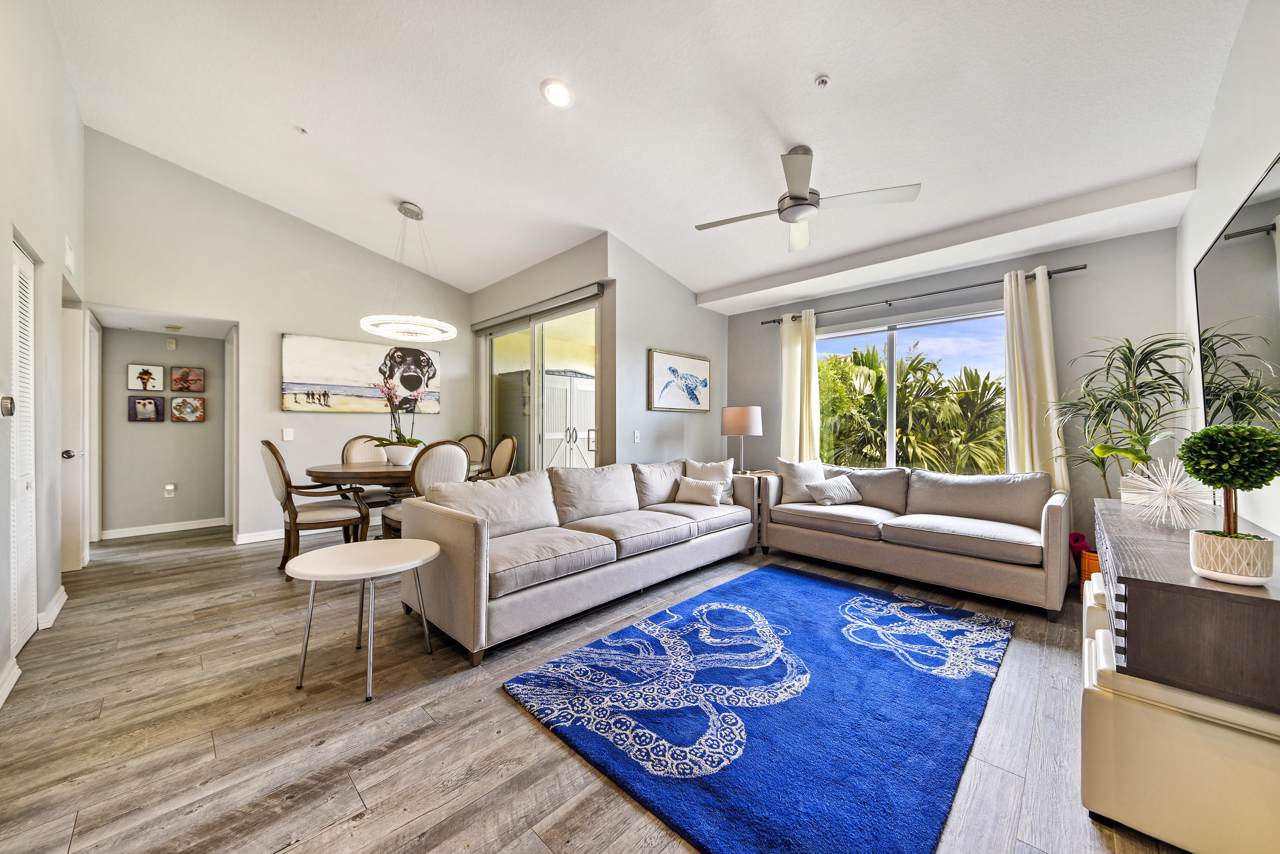 1223 Villa Lane - Photo 1