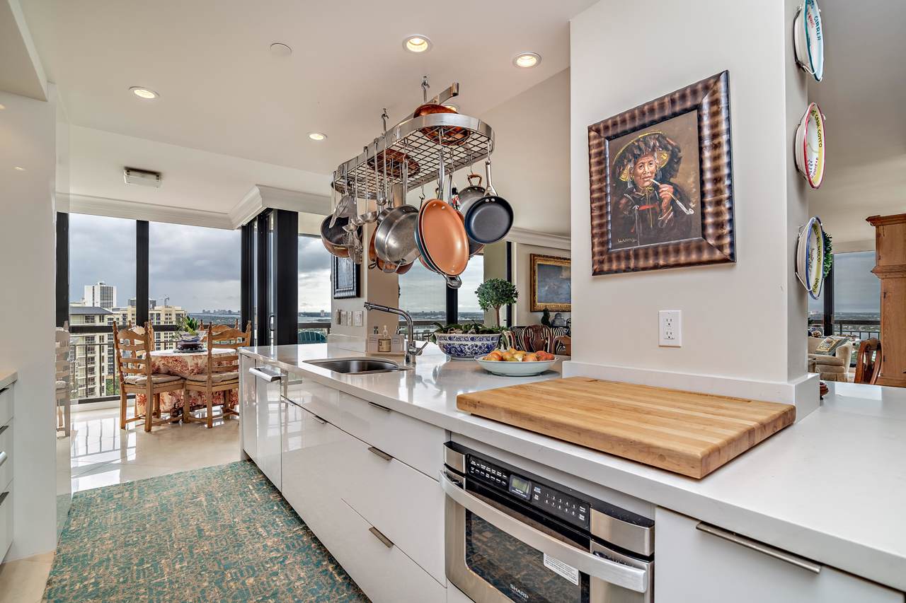 4100 Ocean Drive - Photo 1