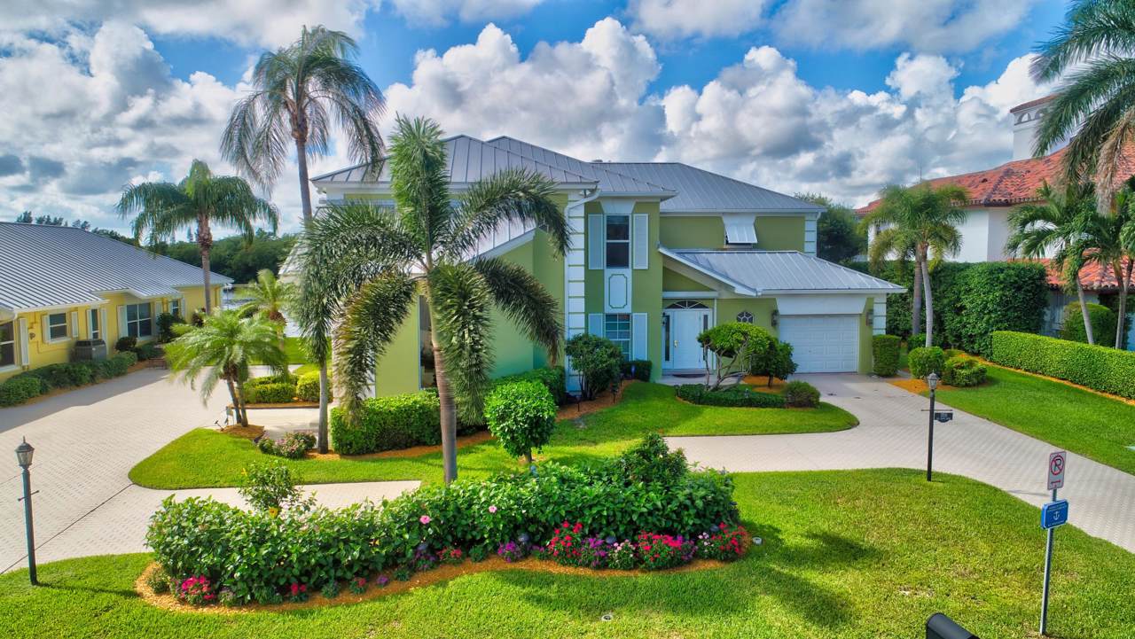 1704 Del Haven Drive - Photo 1