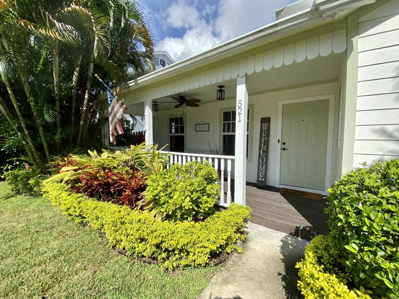 521 33rd Street - Photo 1