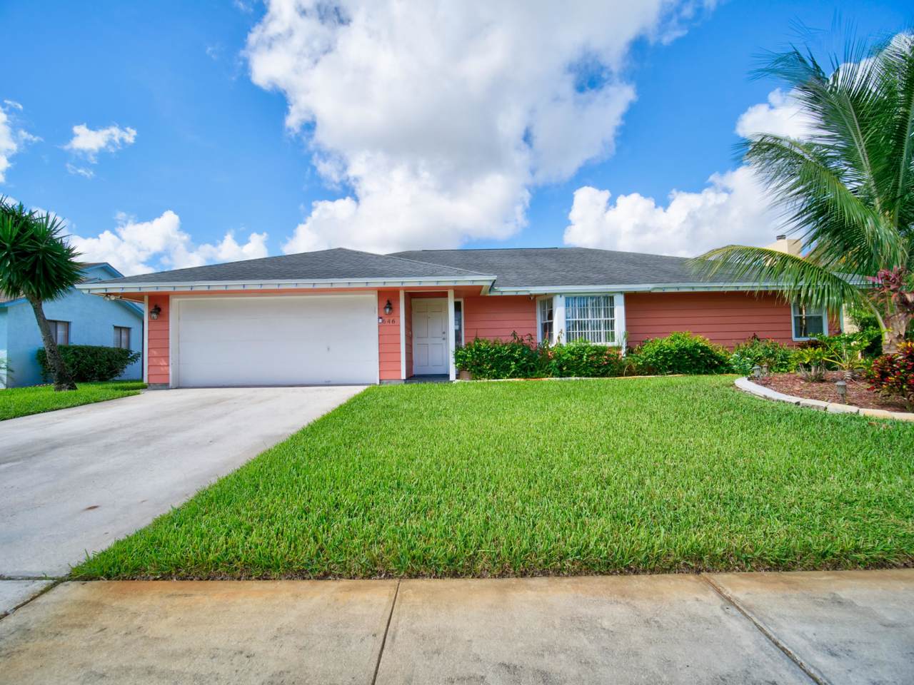 646 White Water Drive - Photo 1