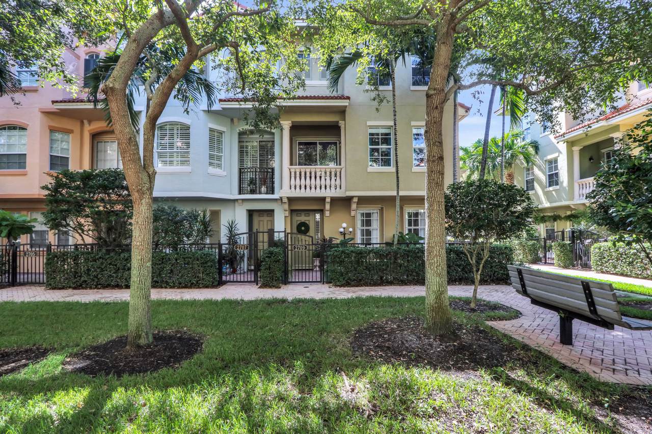 2709 Ravella Way - Photo 1