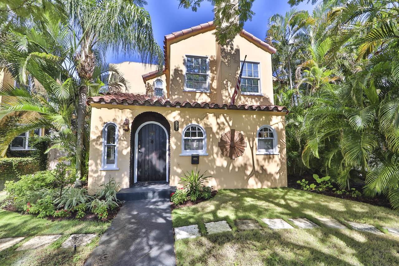 521 36th Street - Photo 1