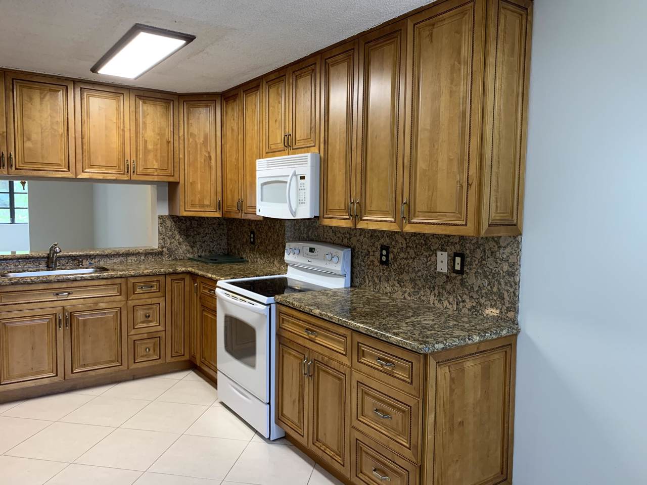15075 Witney Road - Photo 1