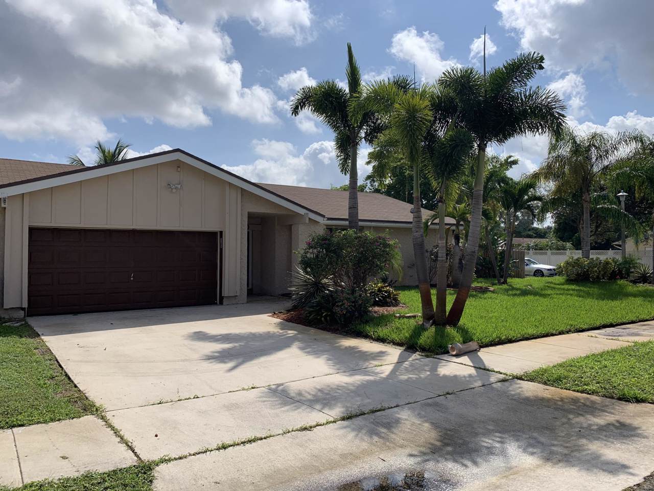 6800 25th Way - Photo 1