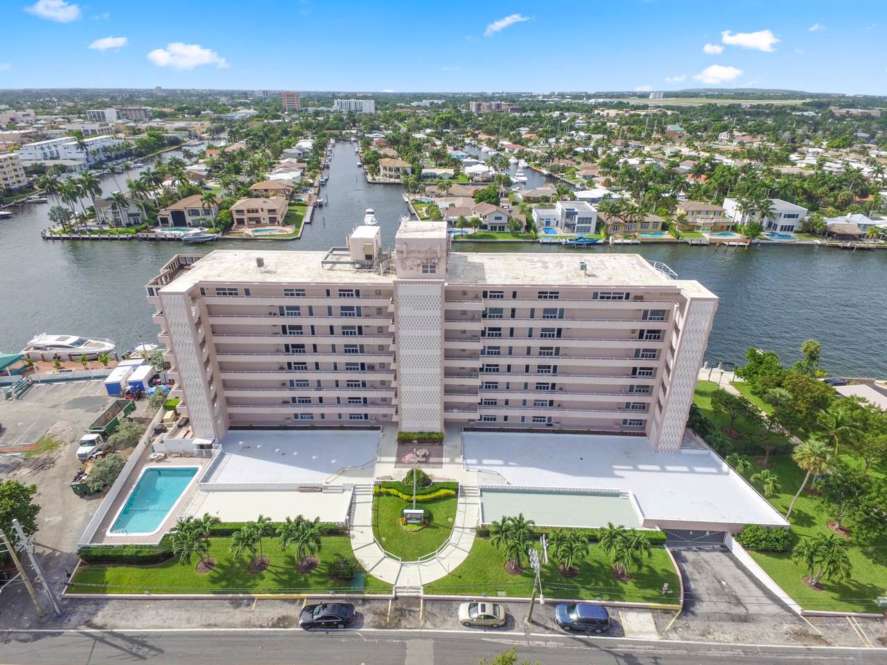 201 Riverside Drive - Photo 1