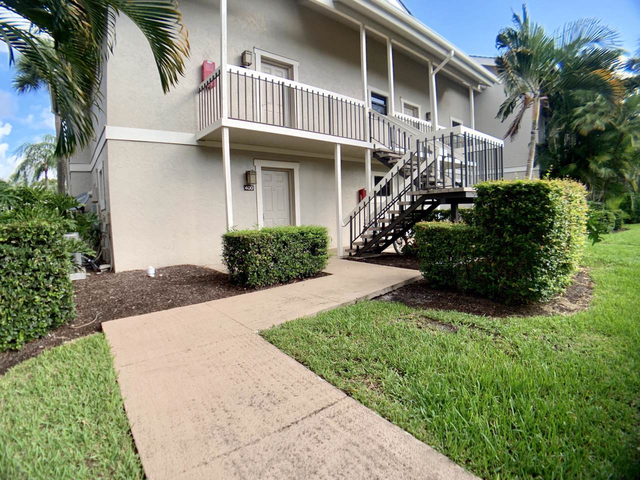 11863 Wimbledon Circle - Photo 1