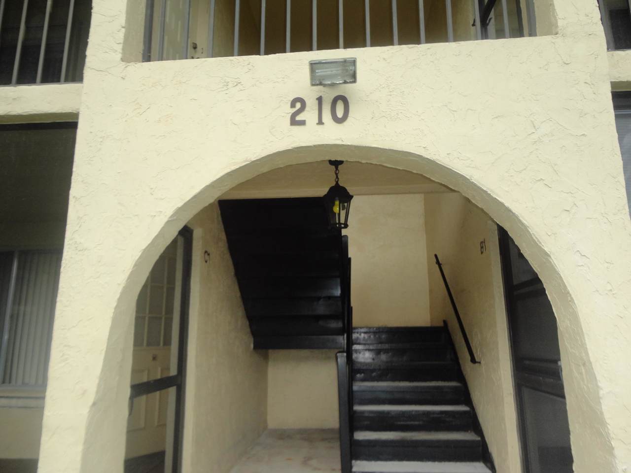 210 Pine Hov Circle - Photo 1