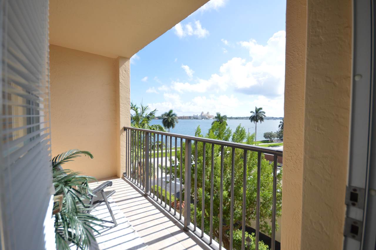 1801 Flagler Drive - Photo 1