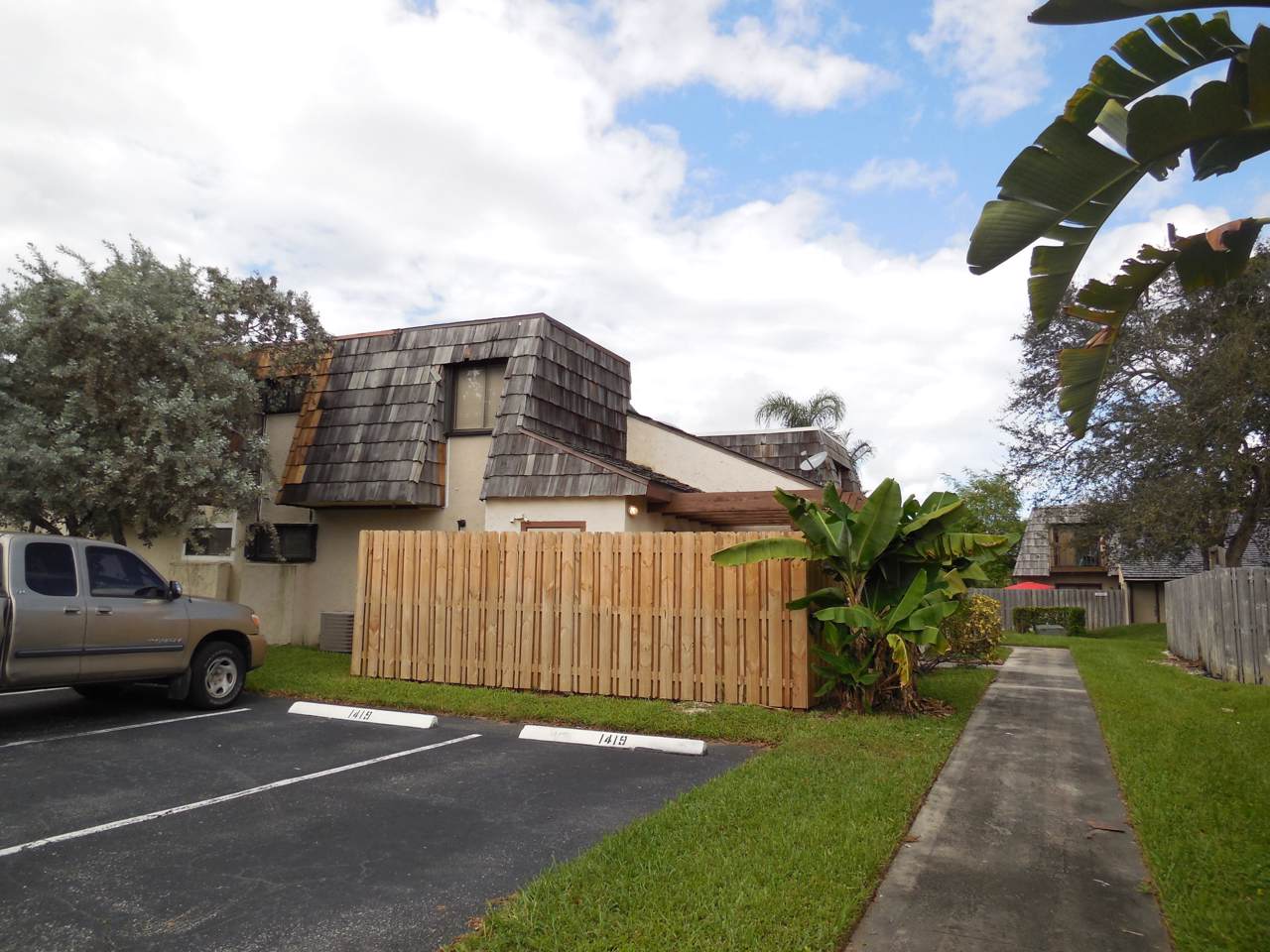 4127 Palm Bay Circle - Photo 1