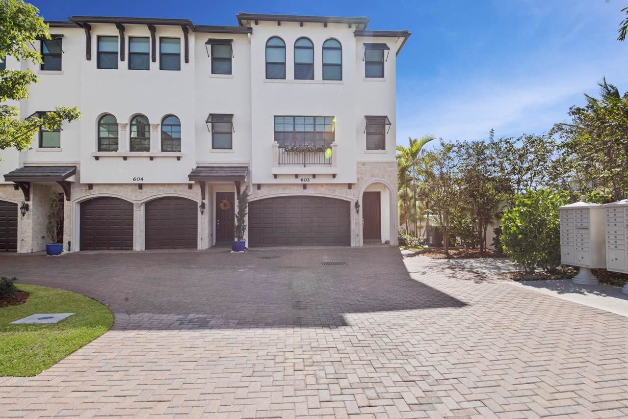 607 Windward Circle - Photo 1
