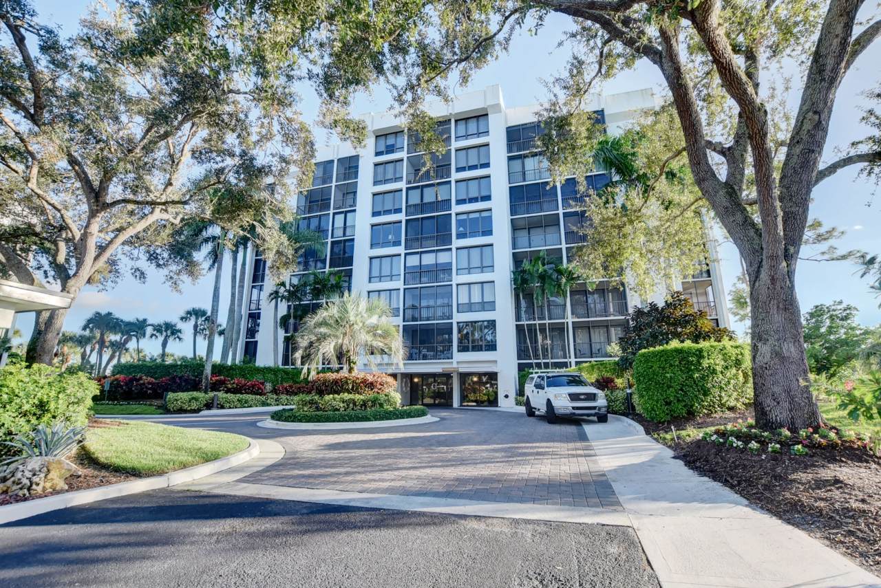 7802 Lakeside Boulevard - Photo 1