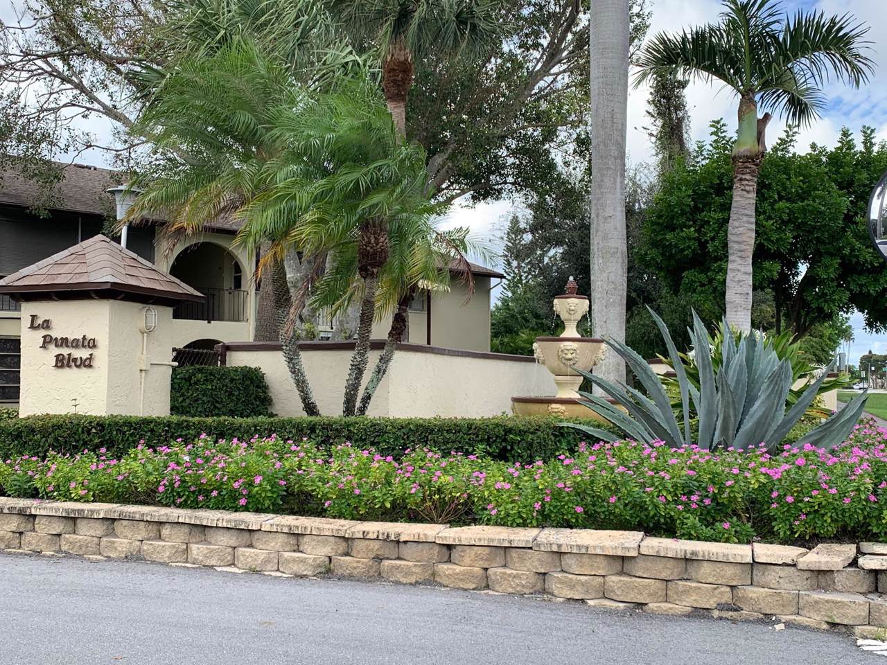 3487 La Palmas Court - Photo 1