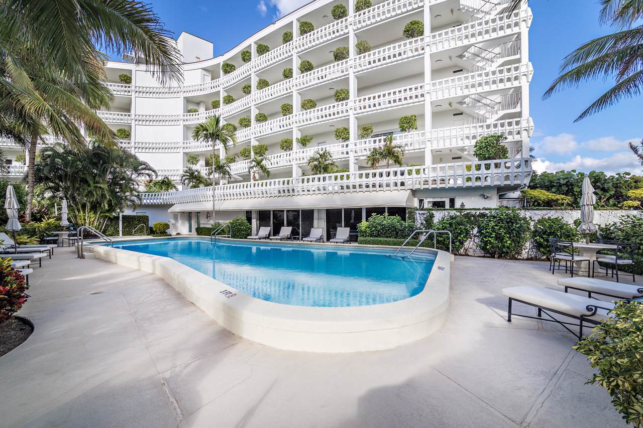 300 Ocean Boulevard - Photo 1