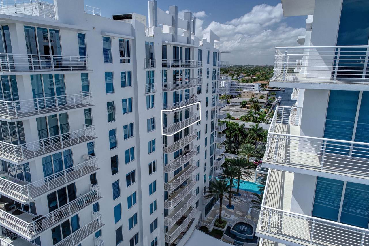 2821 Ocean Boulevard - Photo 1