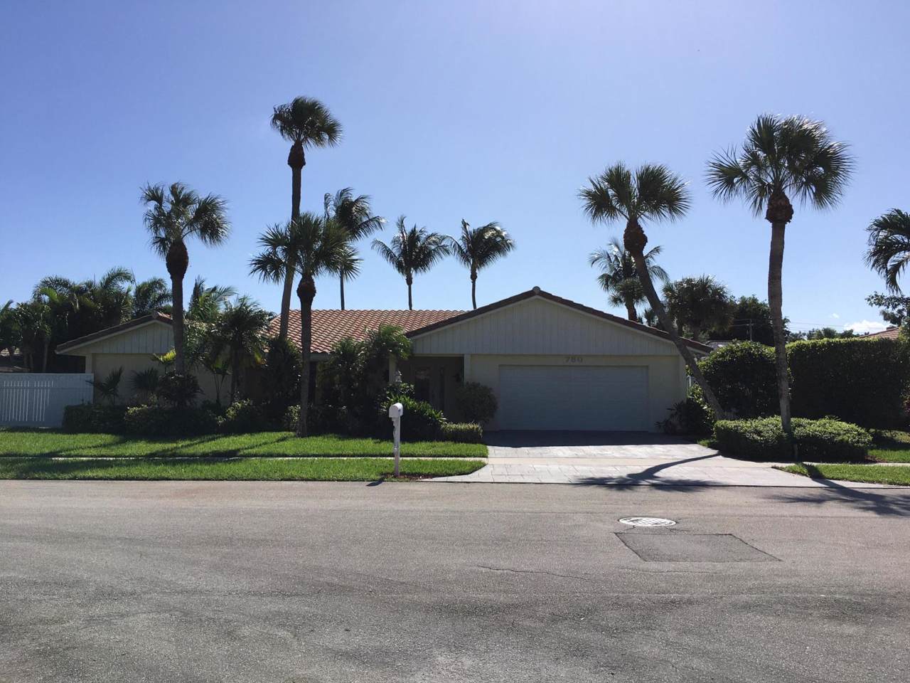780 17th Street - Photo 1
