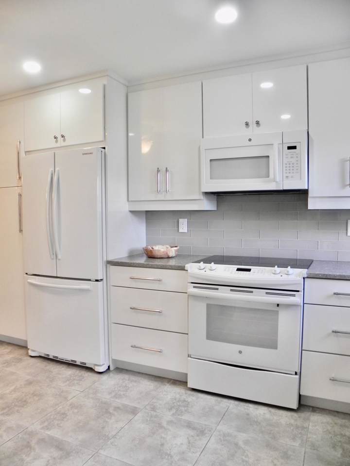 3951 Via Poinciana - Photo 1