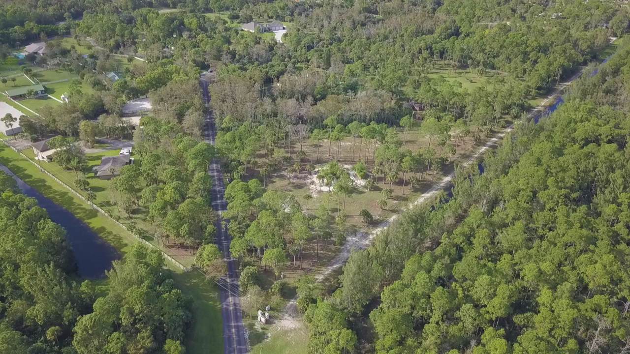 2070 Deer Run Boulevard - Photo 1