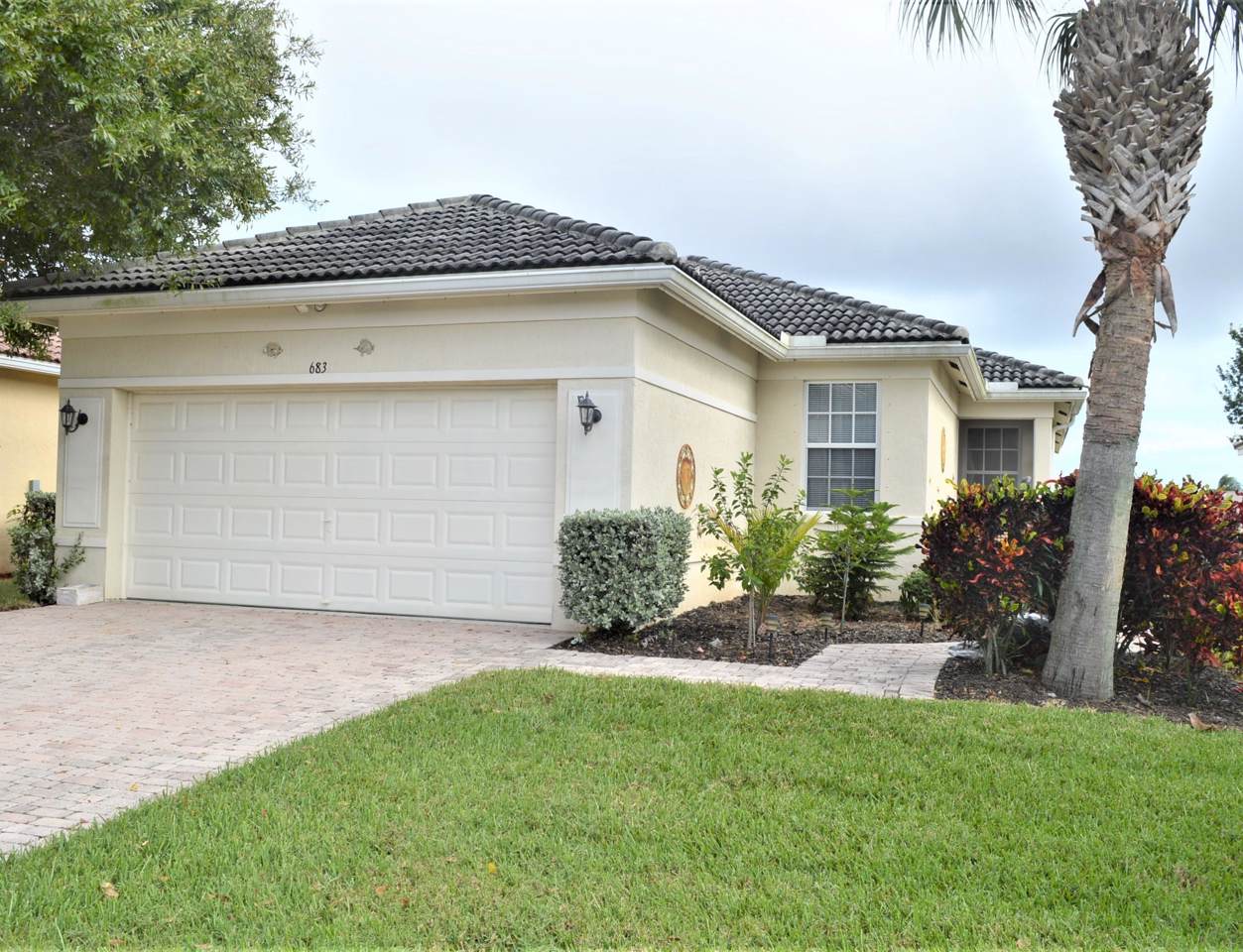 683 Stanford Lane - Photo 1