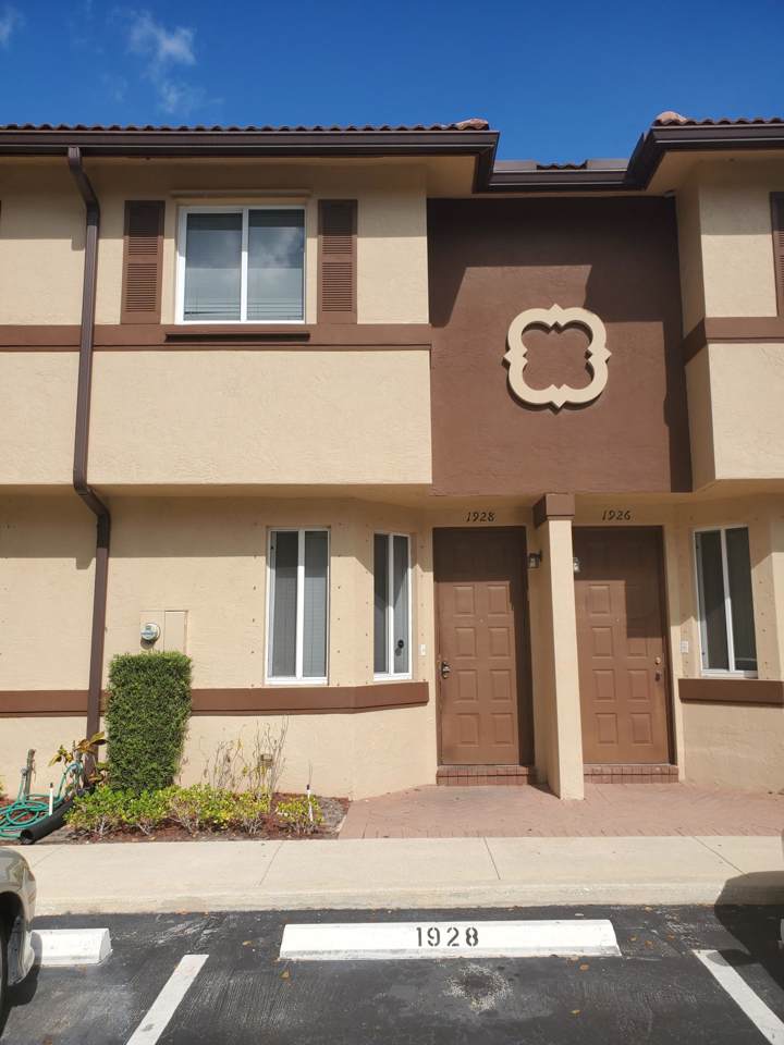 1928 Alamanda Way - Photo 1 1928 Alamanda Way - Photo 1