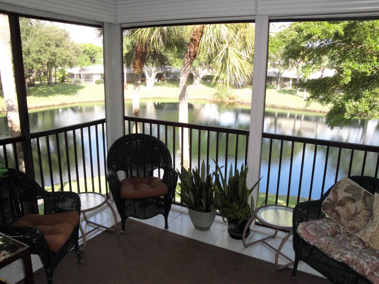 25 Stratford Drive - Photo 1