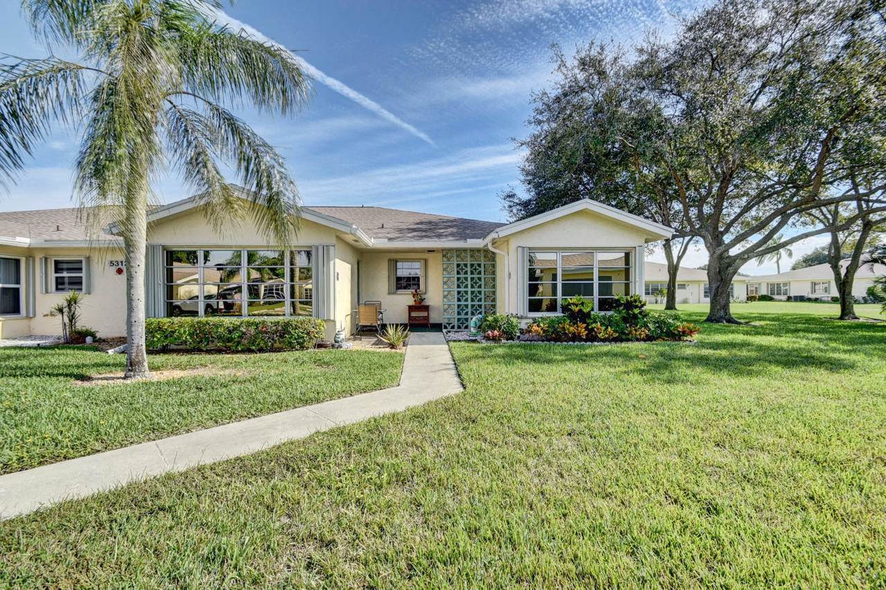 5313 Lakefront Boulevard - Photo 1