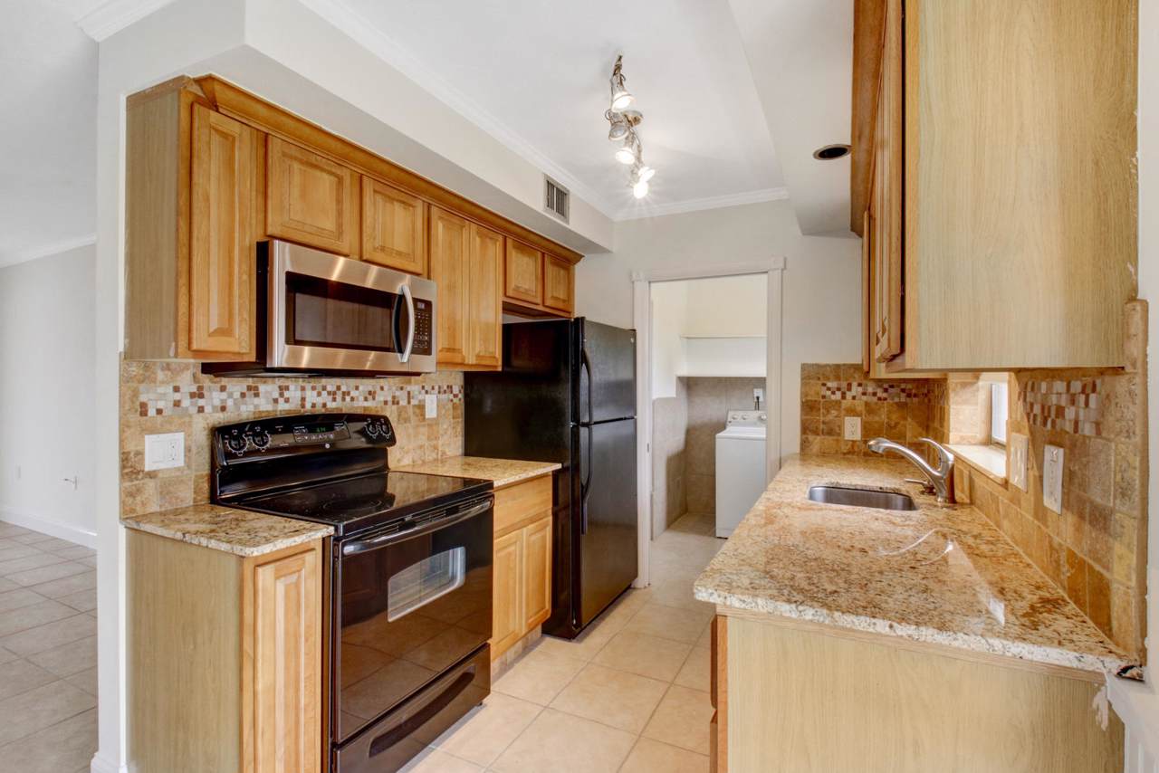 3064 Meridian Way - Photo 1