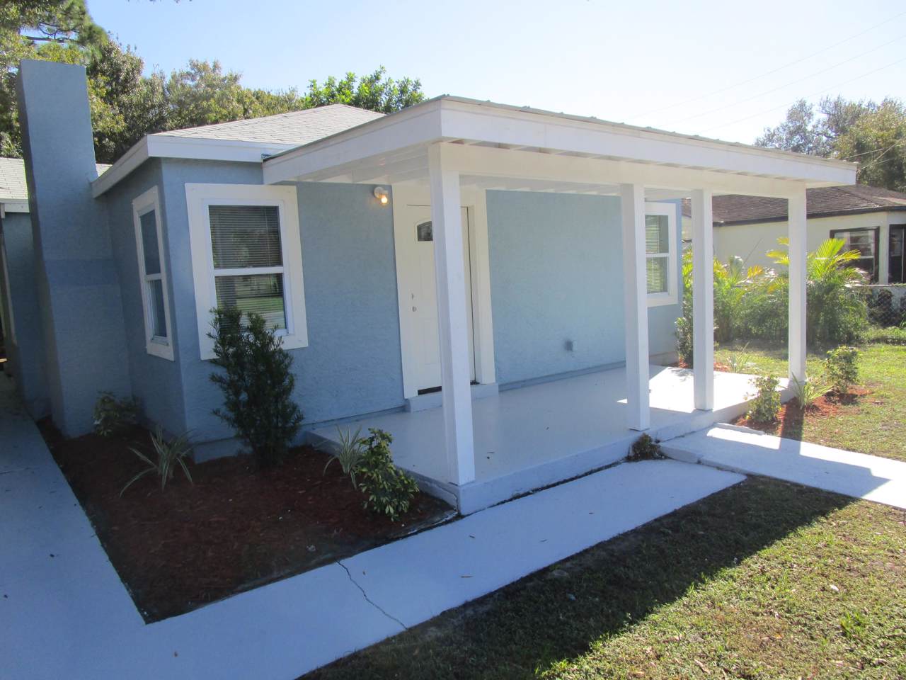 210 25th Street - Photo 1