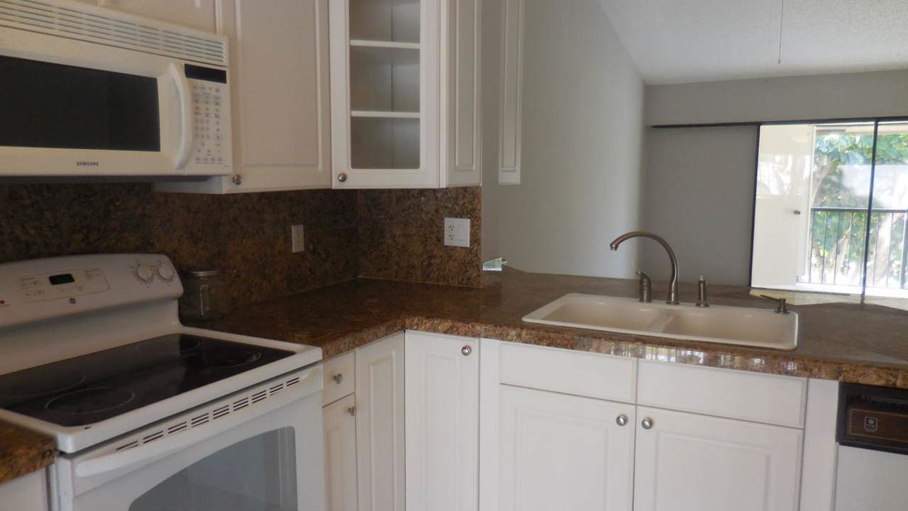 3939 5th Avenue - Photo 1