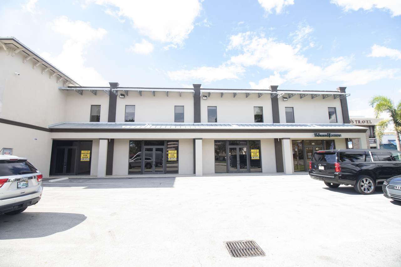 1300 Hillsboro Boulevard - Photo 1