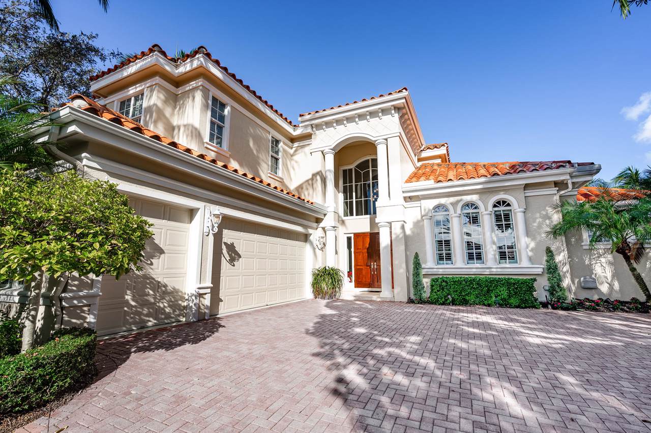 3379 Bridgegate Drive - Photo 1