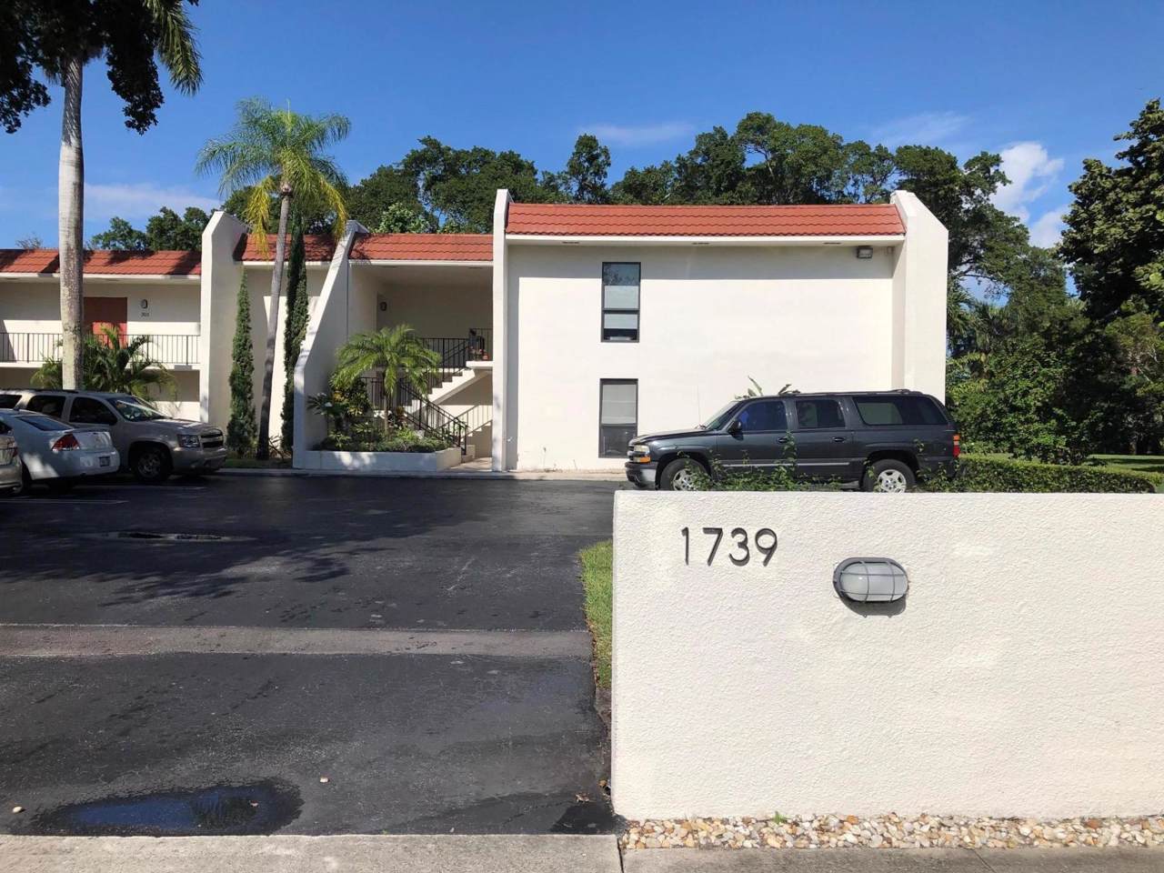 1739 Embassy 103 Drive - Photo 1
