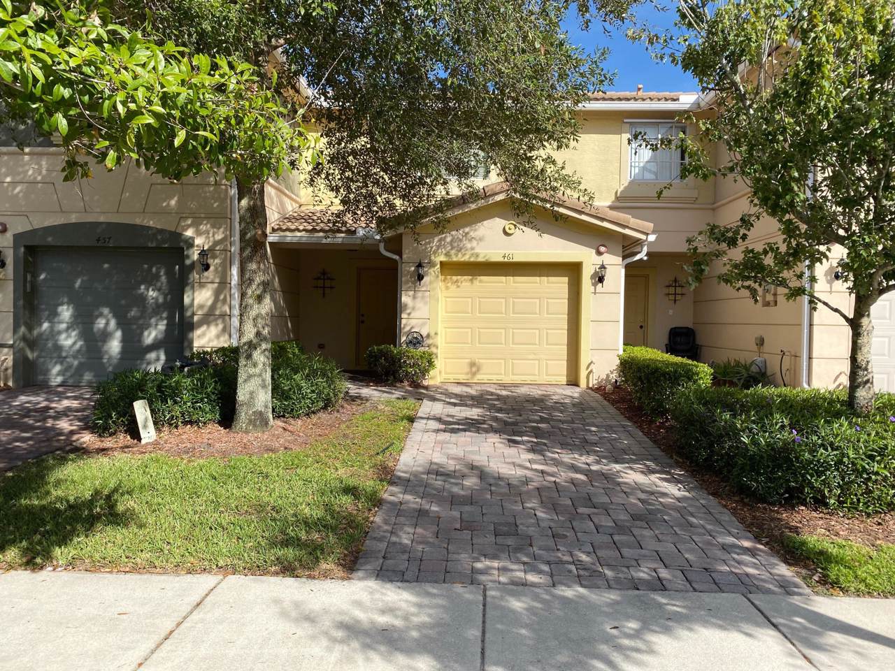 461 Bloxham Way - Photo 1