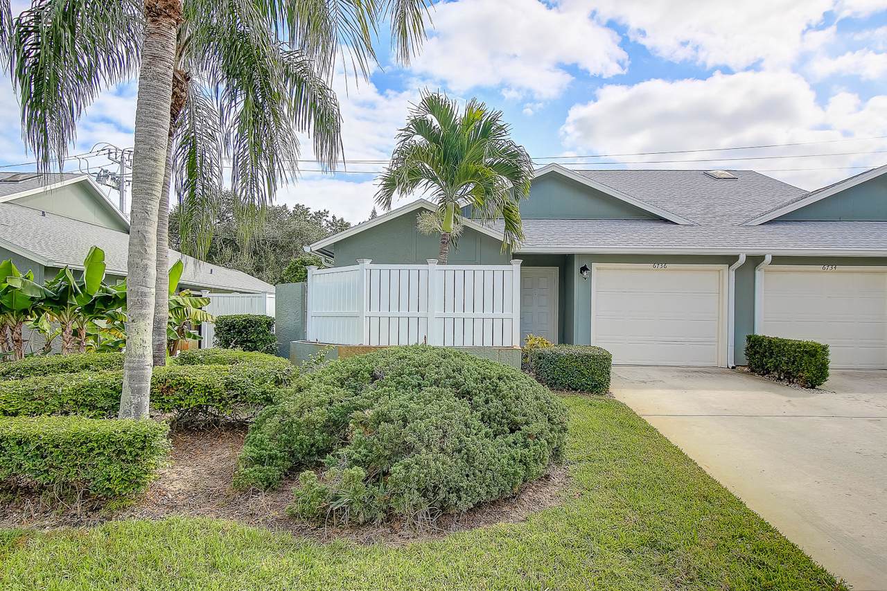 6736 Yorktown Drive - Photo 1