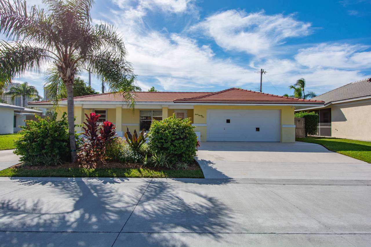 1221 Singer Drive - Photo 1