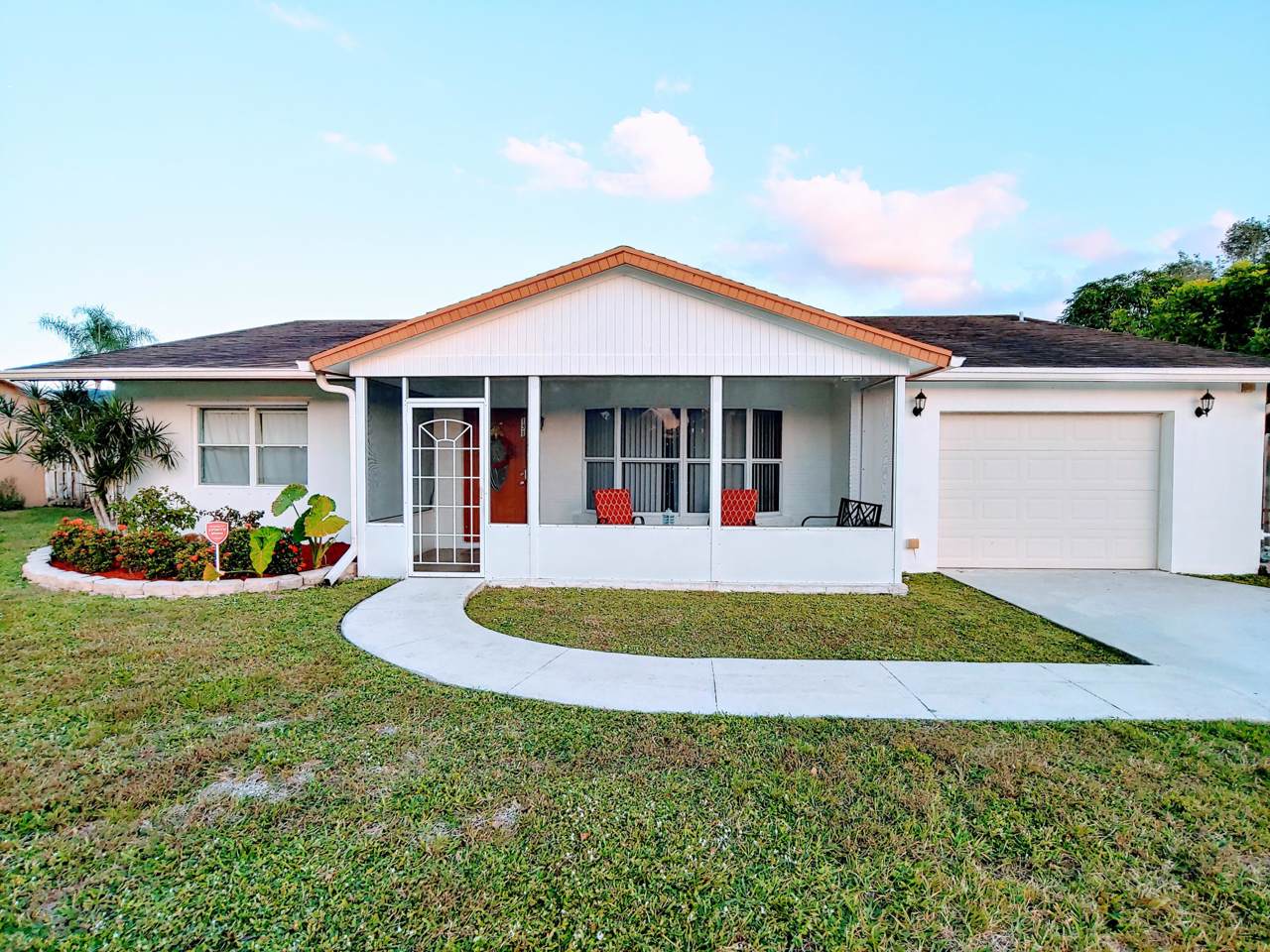 131 Alcazar Street - Photo 1