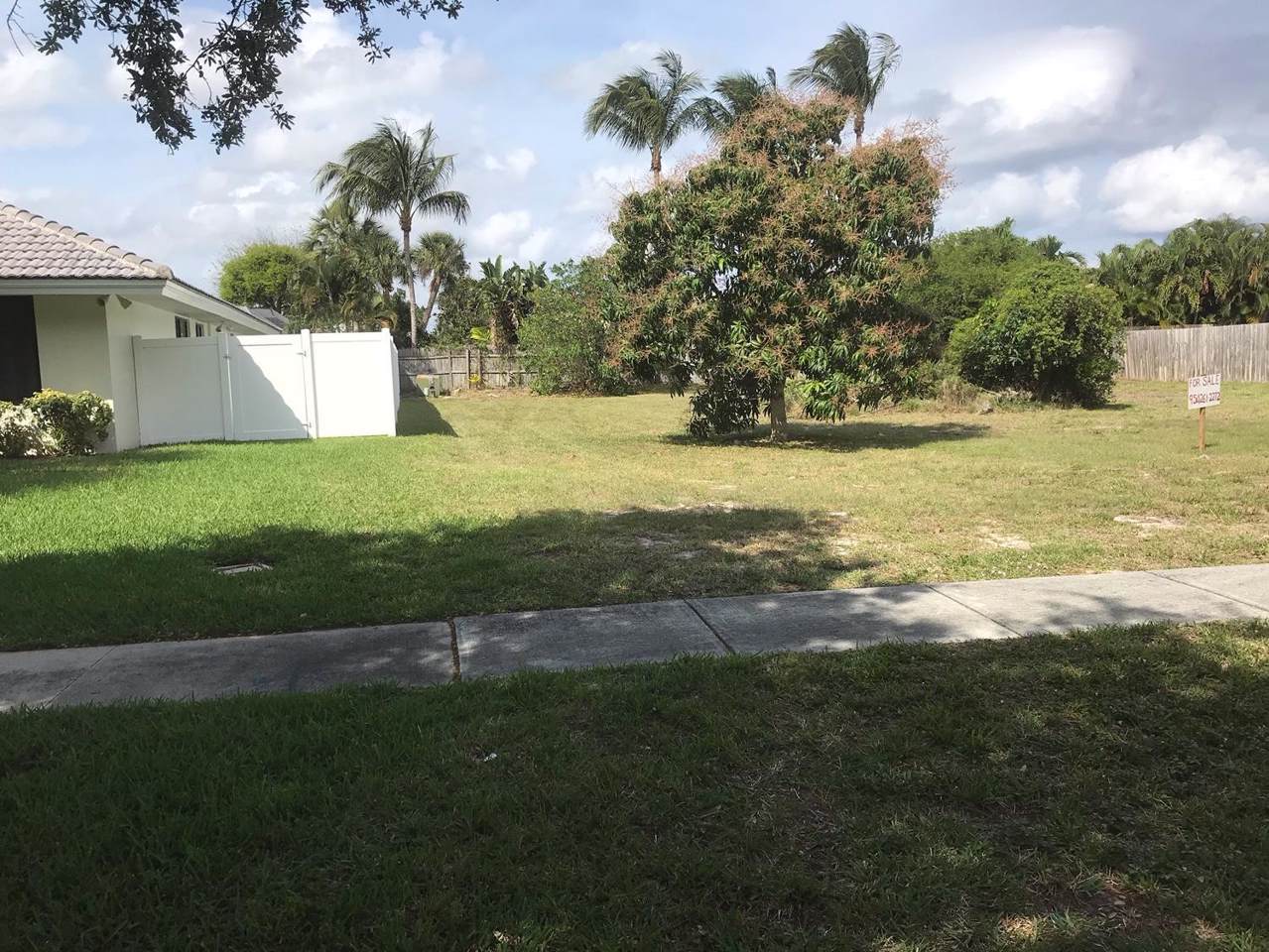 781 18th Street - Photo 1