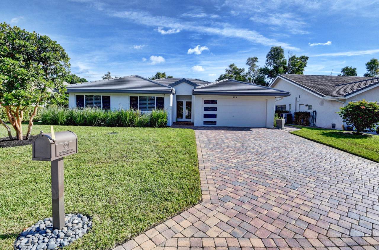 929 Greensward Lane - Photo 1