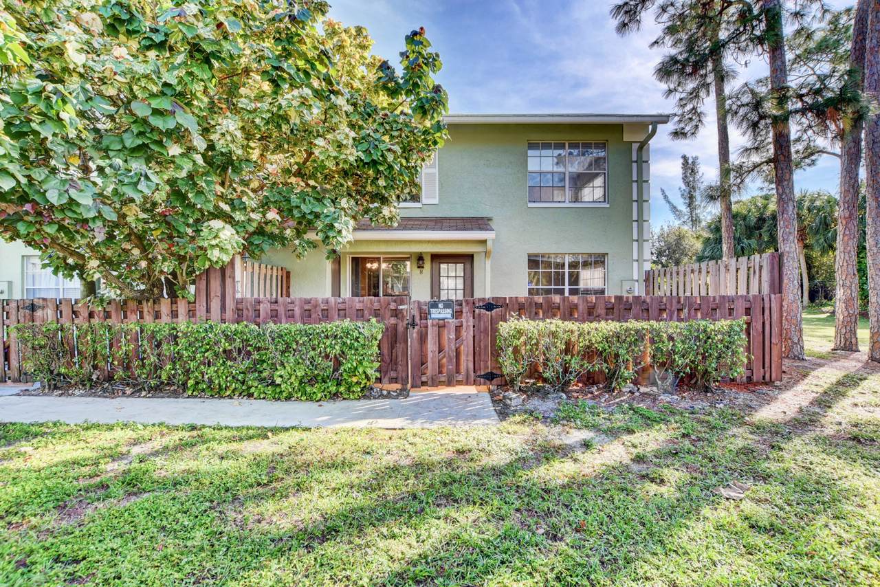5112 Society Place - Photo 1