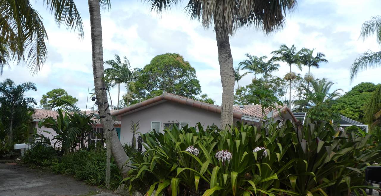 3209 Lowson Boulevard - Photo 1