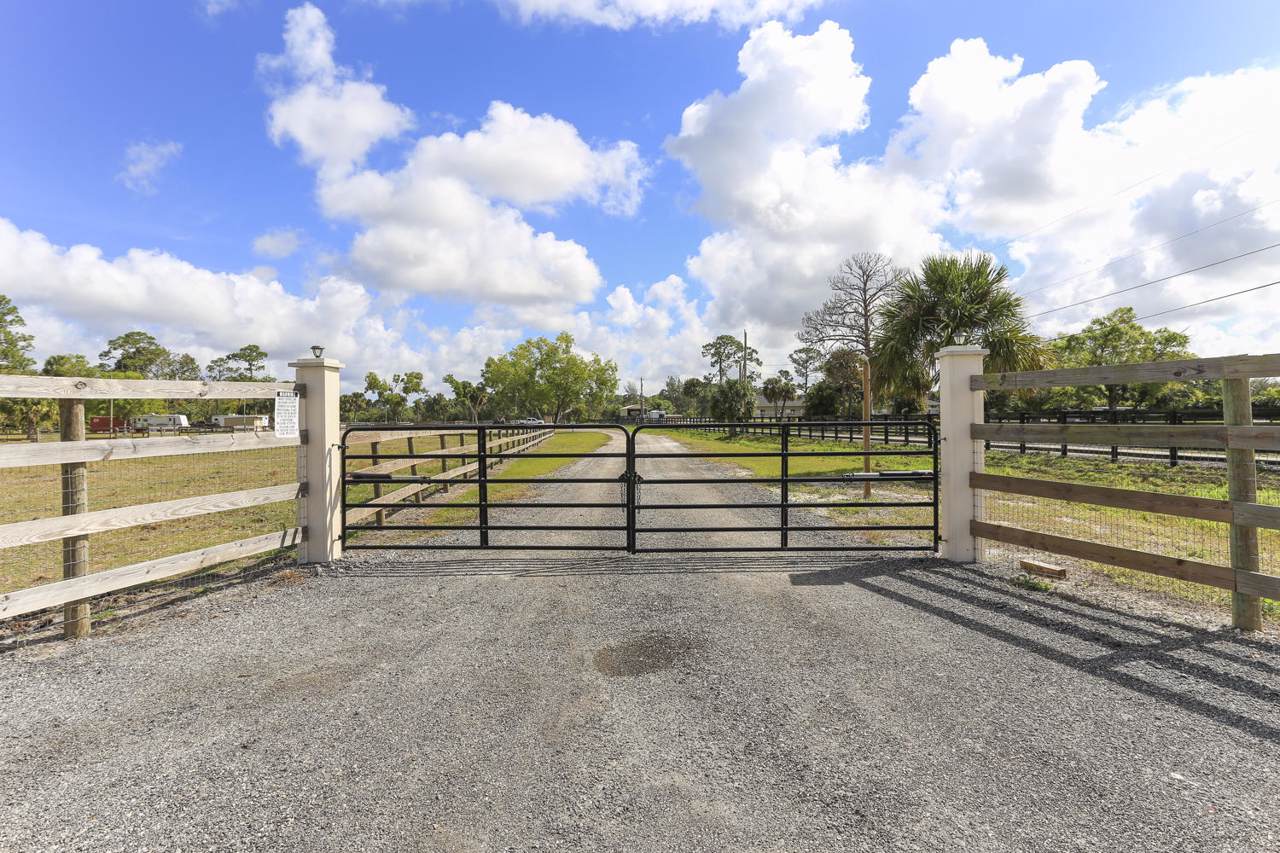 2720 A Road - Photo 1
