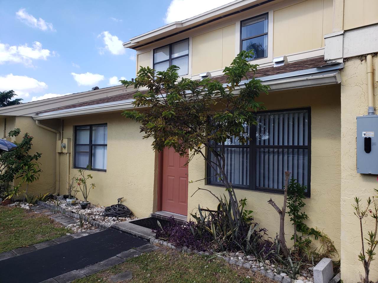 5275 Jog Lane - Photo 1
