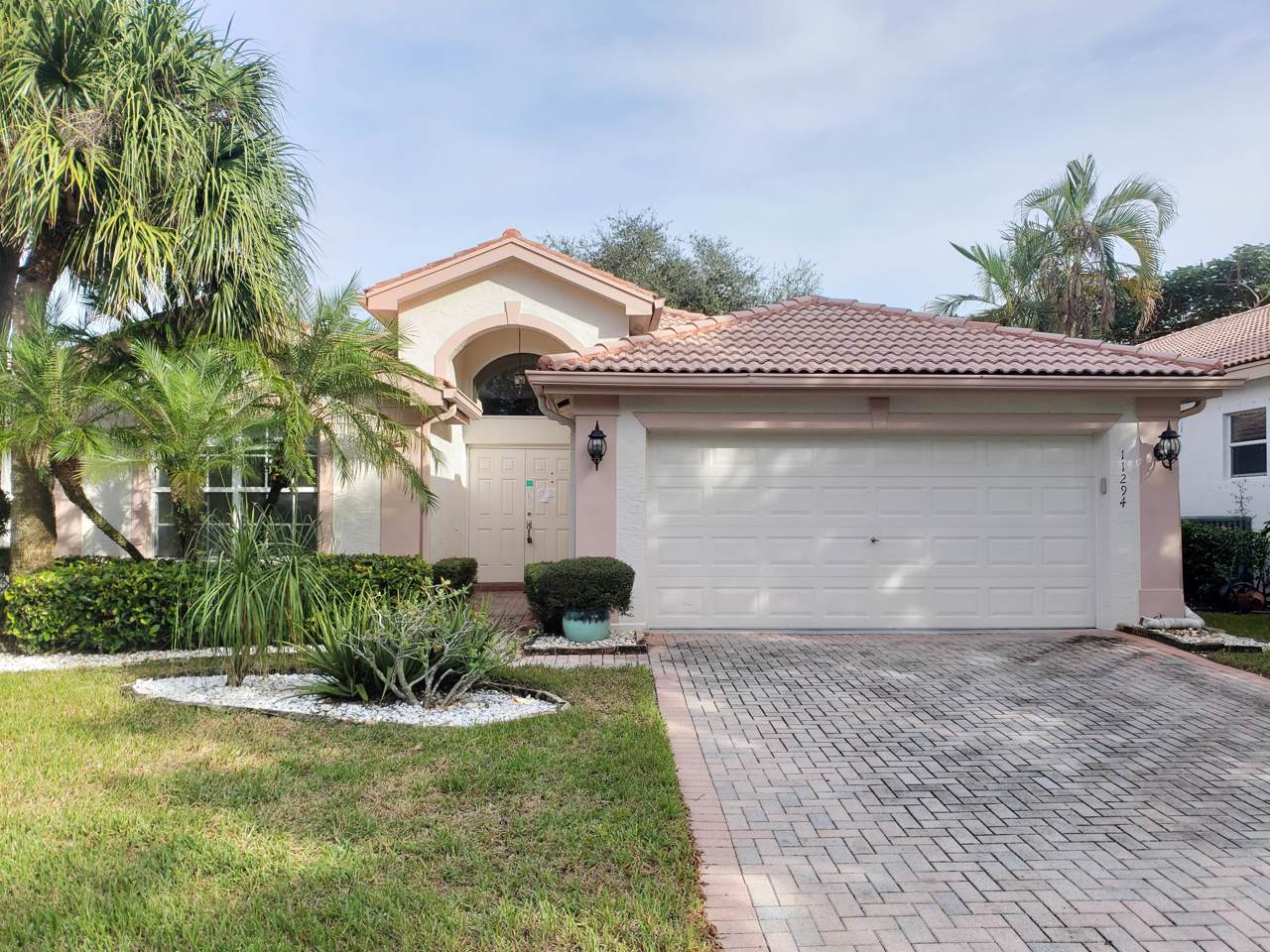 11294 Ola Avenue - Photo 1