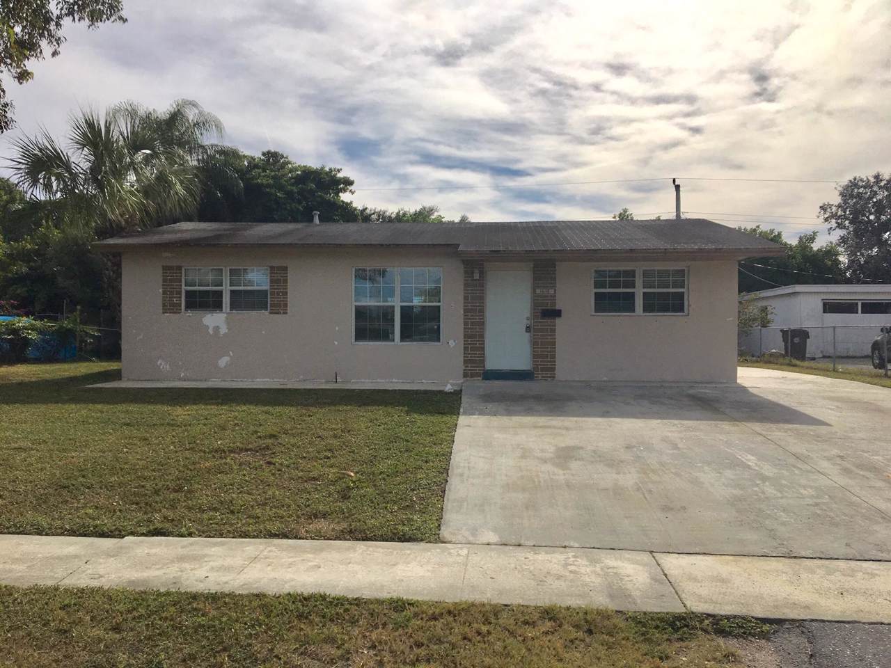 1618 44th Street - Photo 1