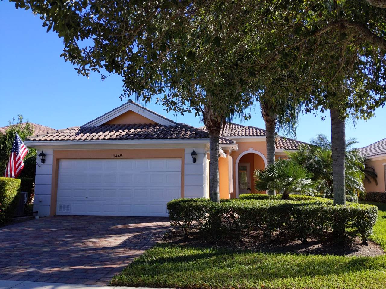 11445 Rockingham Drive - Photo 1