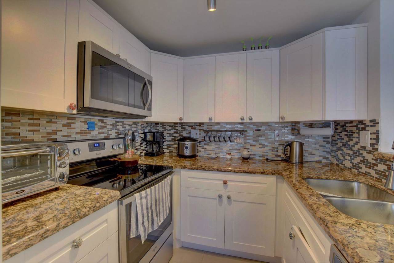 226 Fanshaw F - Photo 1