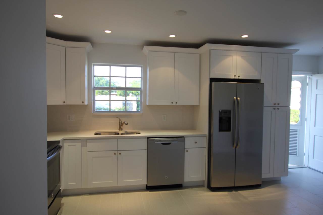 136 Yacht Club Drive - Photo 1